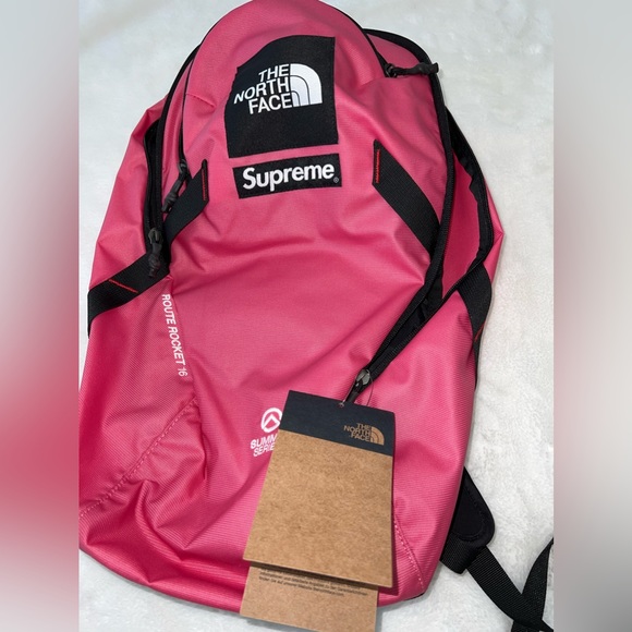 Supreme x The North Face Prim Pink Outer Tape Seam Backpack - Picture 6 of 8
